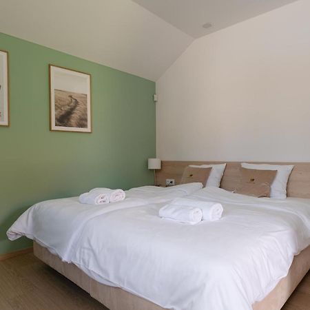 Szumi Las Events & Apartments Regimin Ngoại thất bức ảnh