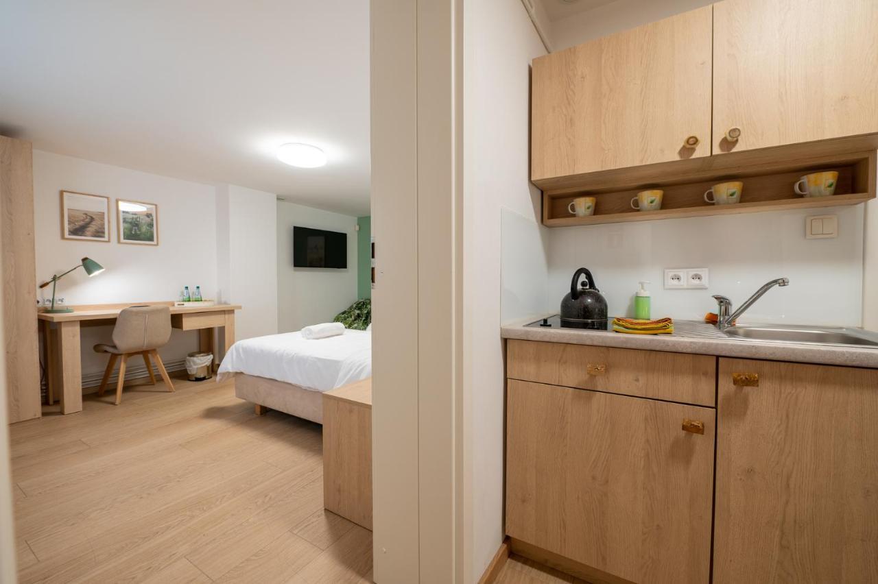 Szumi Las Events & Apartments Regimin Ngoại thất bức ảnh